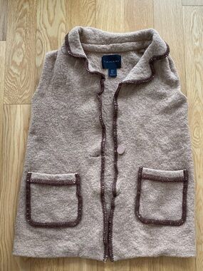Tahari Beige Knit Vest